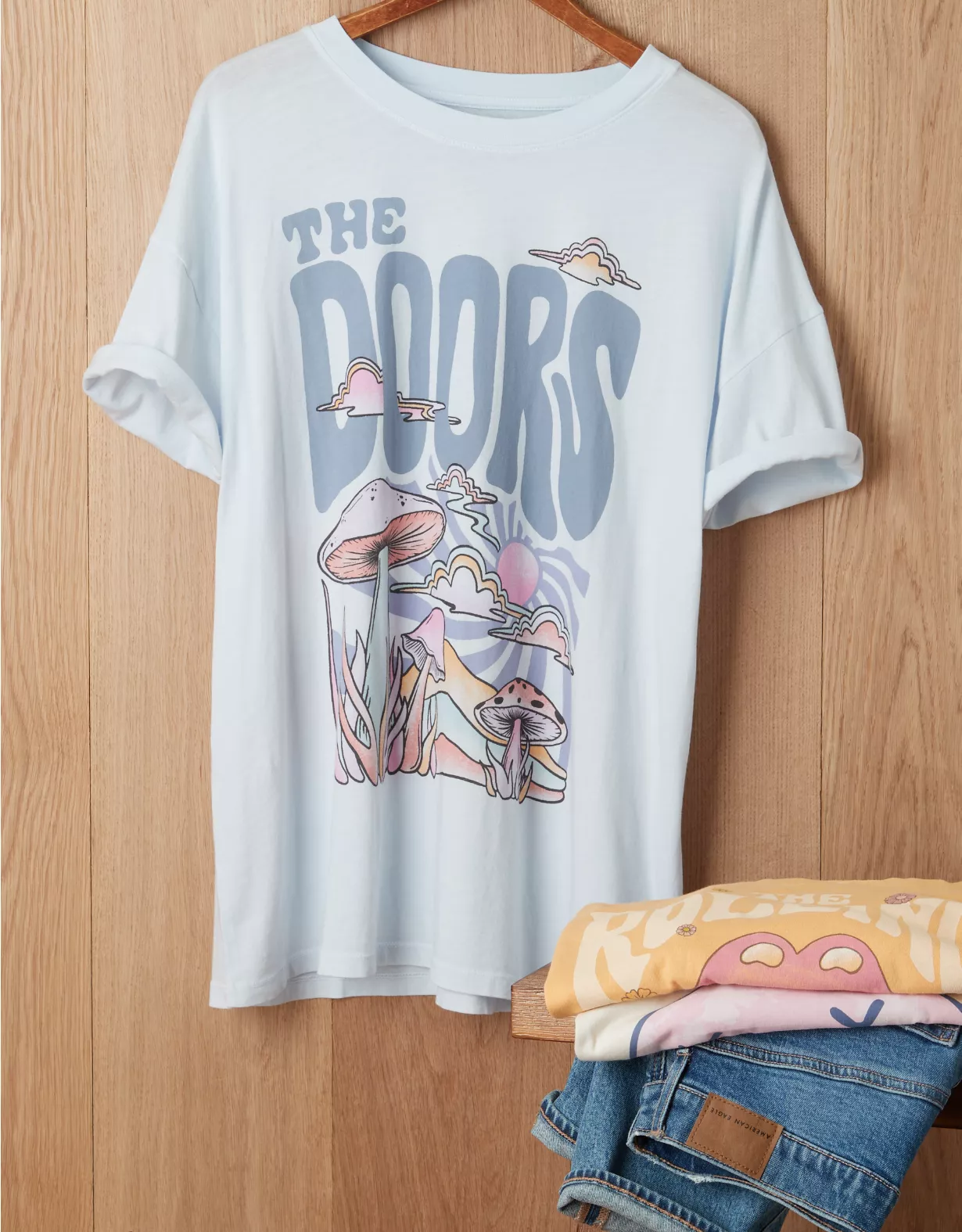 AE Oversized The Doors Graphic Tee 1 AE Oversized The Doors Graphic Tee