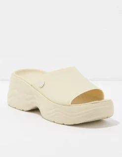 Crocs Skyline Slide Sandal